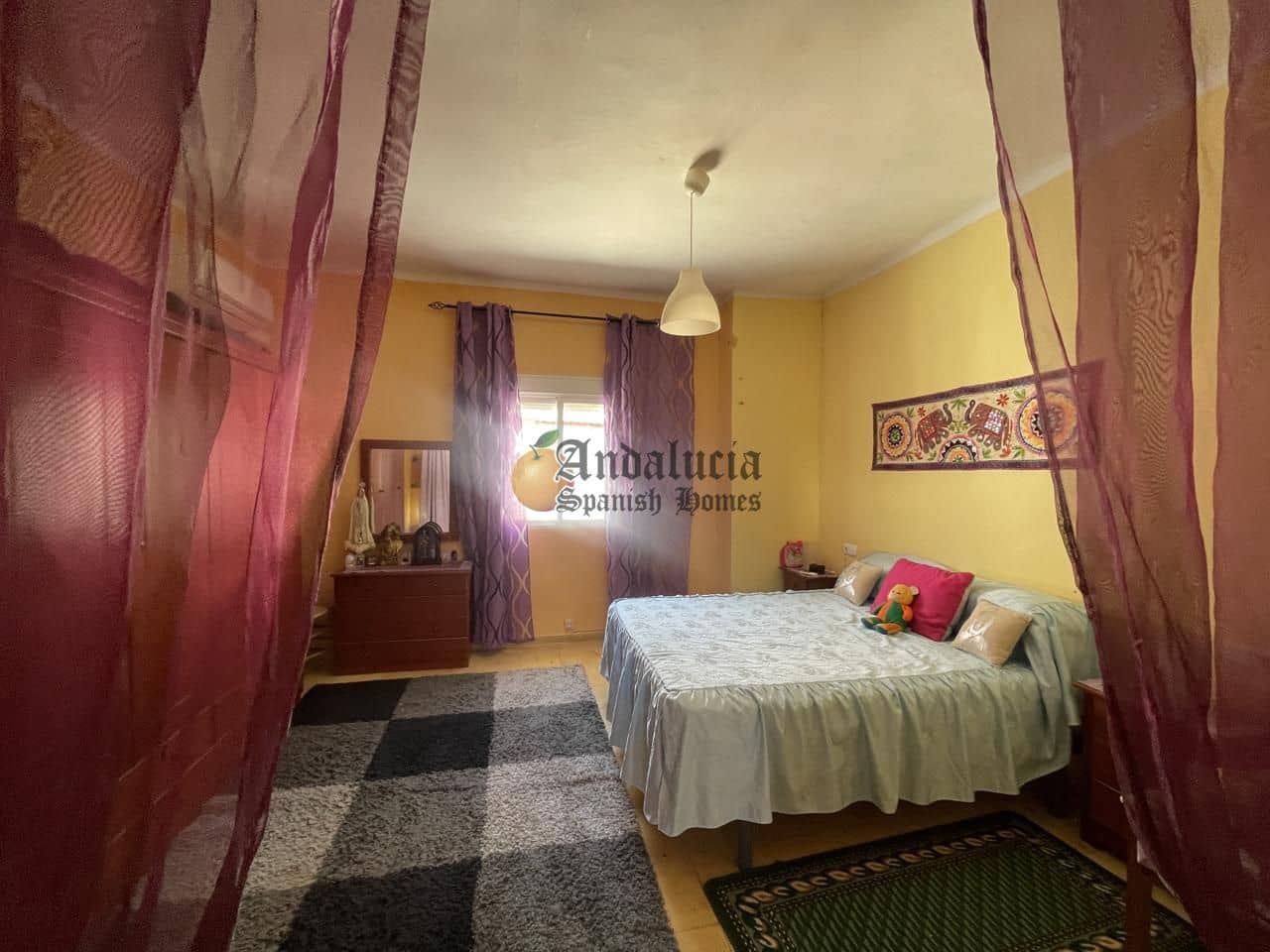 2 quarto Moradia para venda em Moclin com piscina - 117 000 € (Ref: 10130928)