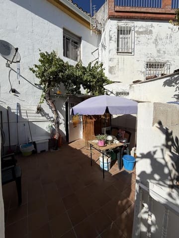 2 quarto Moradia para venda em Moclín com piscina - 117 000 € (Ref: 10130928)