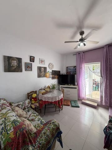 2 quarto Moradia para venda em Moclín com piscina - 117 000 € (Ref: 10130928)