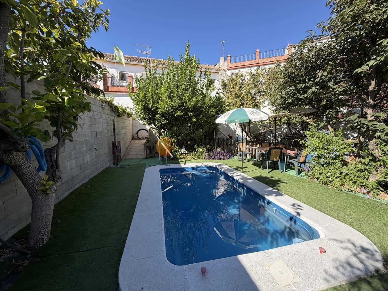 2 quarto Moradia para venda em Moclin com piscina - 117 000 € (Ref: 10130928)