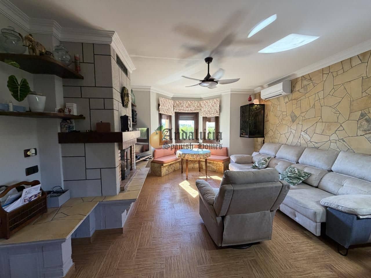 5 soveværelse Villa til salg i Moraleda de Zafayona med swimmingpool garage - € 480.000 (Ref: 10141473)
