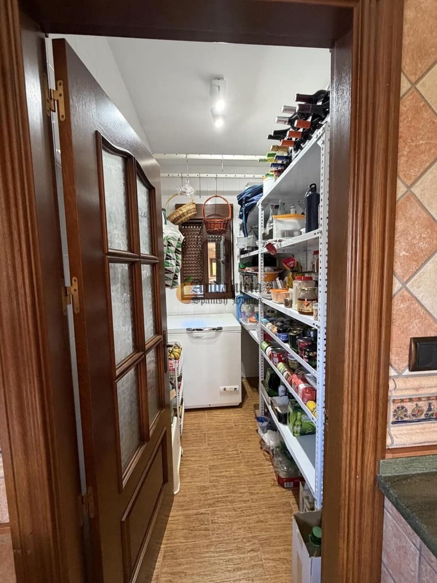 5 soveværelse Villa til salg i Moraleda de Zafayona med swimmingpool garage - € 480.000 (Ref: 10141473)