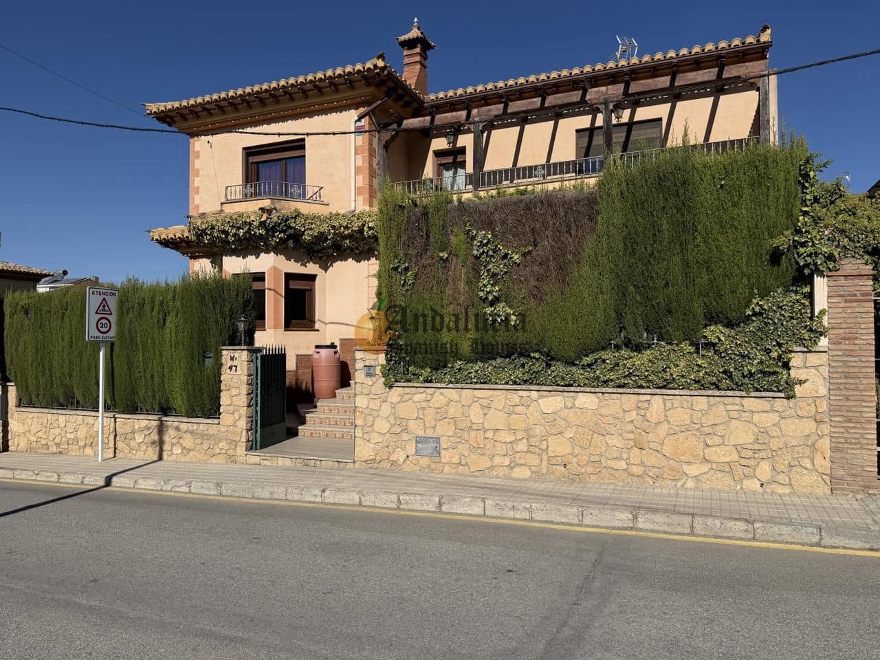 5 soveværelse Villa til salg i Moraleda de Zafayona med swimmingpool garage - € 480.000 (Ref: 10141473)