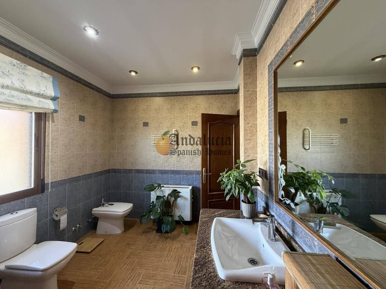 5 soveværelse Villa til salg i Moraleda de Zafayona med swimmingpool garage - € 480.000 (Ref: 10141473)