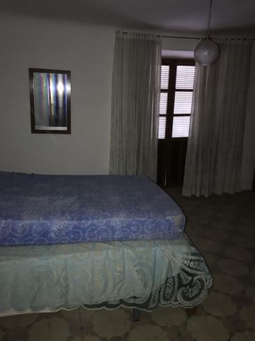 Chalet de 4 habitaciones en El Turro, Cacín en venta con garaje - 35.000 € (Ref: 4280049)