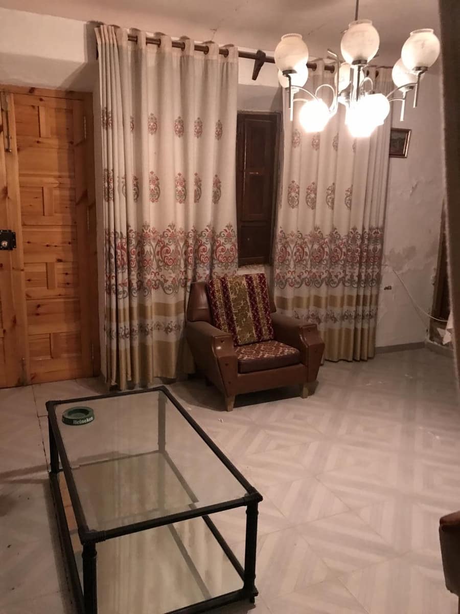 Chalet de 4 habitaciones en Cacín en venta con garaje - 35.000 € (Ref: 4280049)