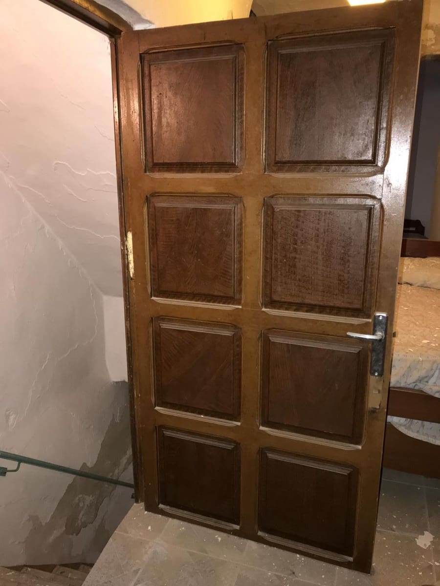Chalet de 4 habitaciones en Cacín en venta con garaje - 35.000 € (Ref: 4280049)
