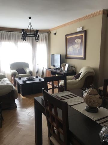 4 soveværelse Villa til salg i Moraleda de Zafayona med garage - € 185.000 (Ref: 4416634)