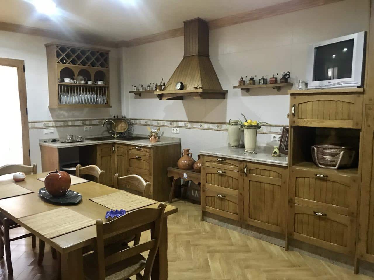 4 soveværelse Villa til salg i Moraleda de Zafayona med garage - € 185.000 (Ref: 4416634)