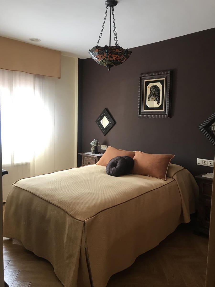 4 soveværelse Villa til salg i Moraleda de Zafayona med garage - € 185.000 (Ref: 4416634)