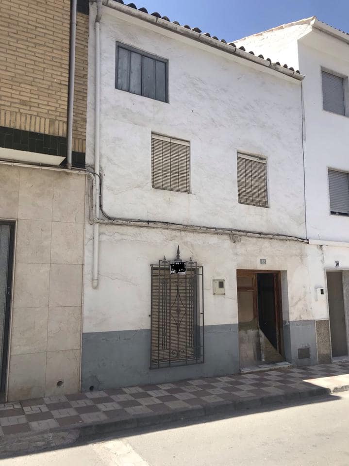 3 sovrum Villa till salu i Castillo de Locubin - 21 500 € (Ref: 4817659)