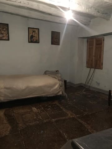 3 soverom Villa til salgs i Castillo de Locubín - € 21 500 (Ref: 4817659)