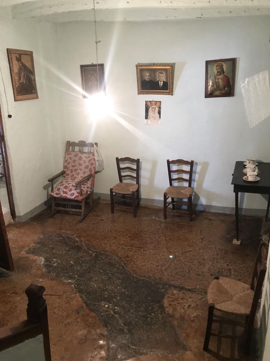3 sovrum Villa till salu i Castillo de Locubin - 21 500 € (Ref: 4817659)
