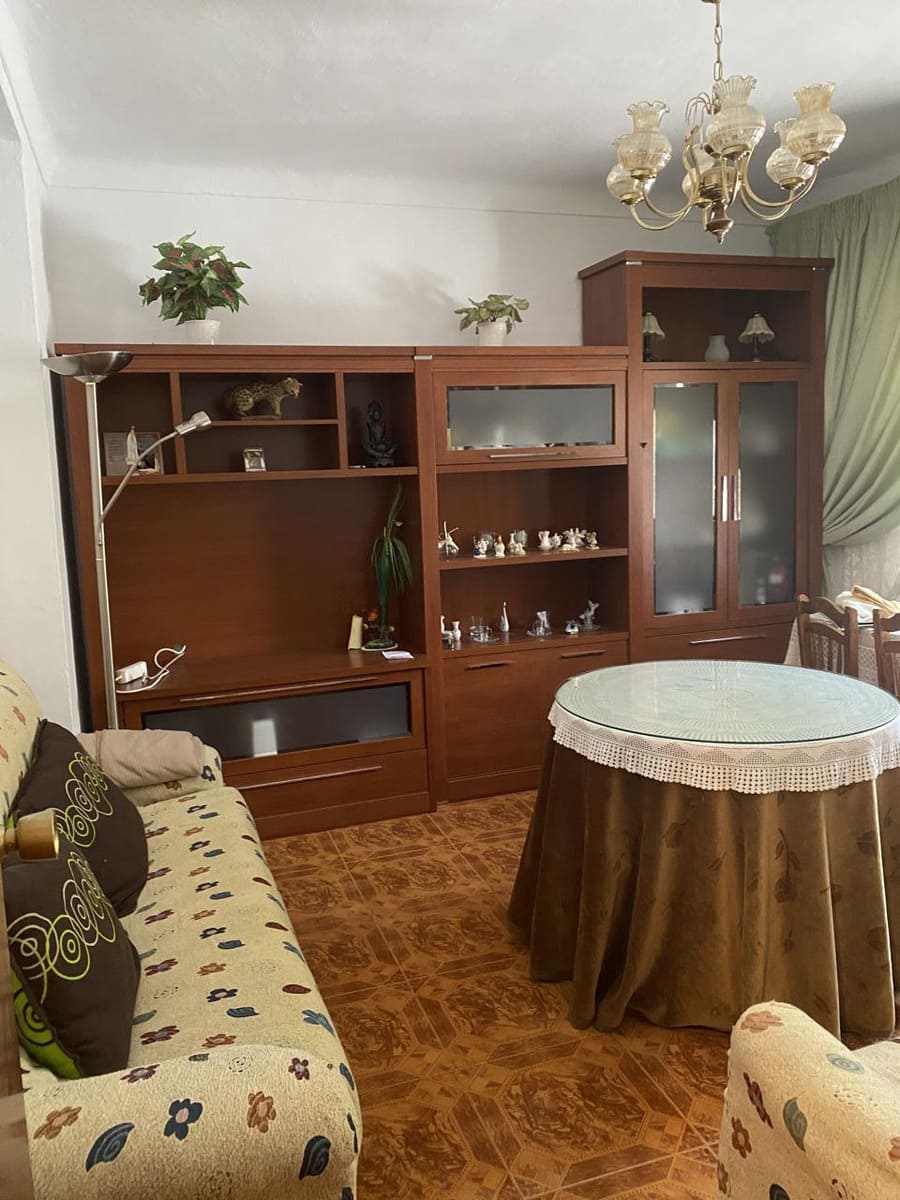 6 Zimmer Villa zu verkaufen in Alcala la Real mit Garage - 79.500 € (Ref: 6083802)