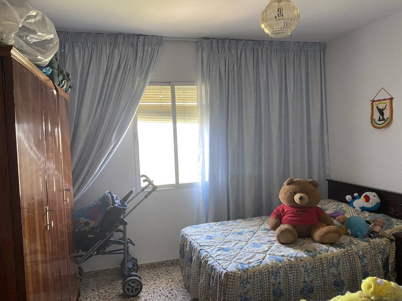 6 Zimmer Villa zu verkaufen in Alcala la Real mit Garage - 79.500 € (Ref: 6083802)