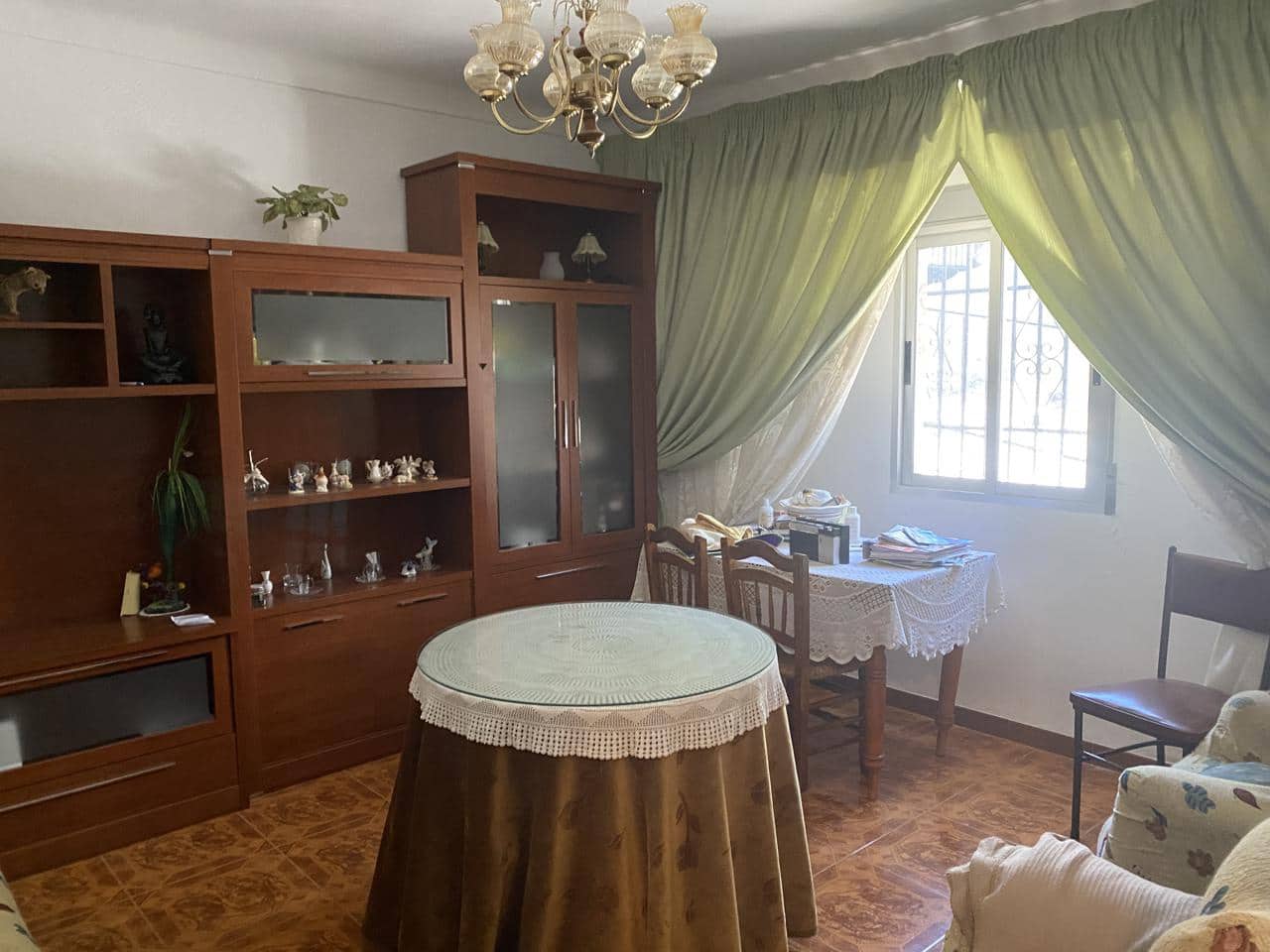 6 Zimmer Villa zu verkaufen in Alcala la Real mit Garage - 79.500 € (Ref: 6083802)