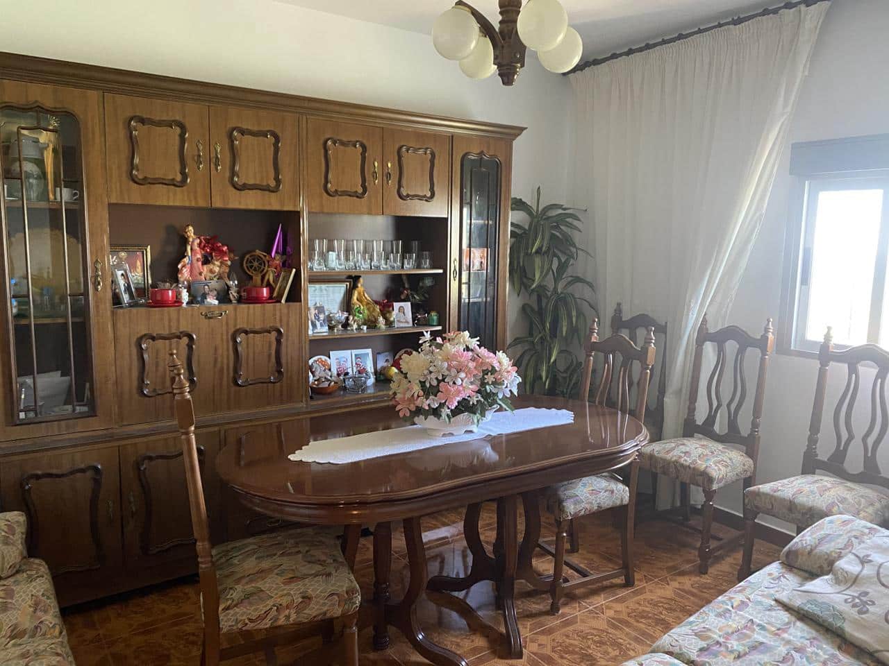 6 Zimmer Villa zu verkaufen in Alcala la Real mit Garage - 79.500 € (Ref: 6083802)