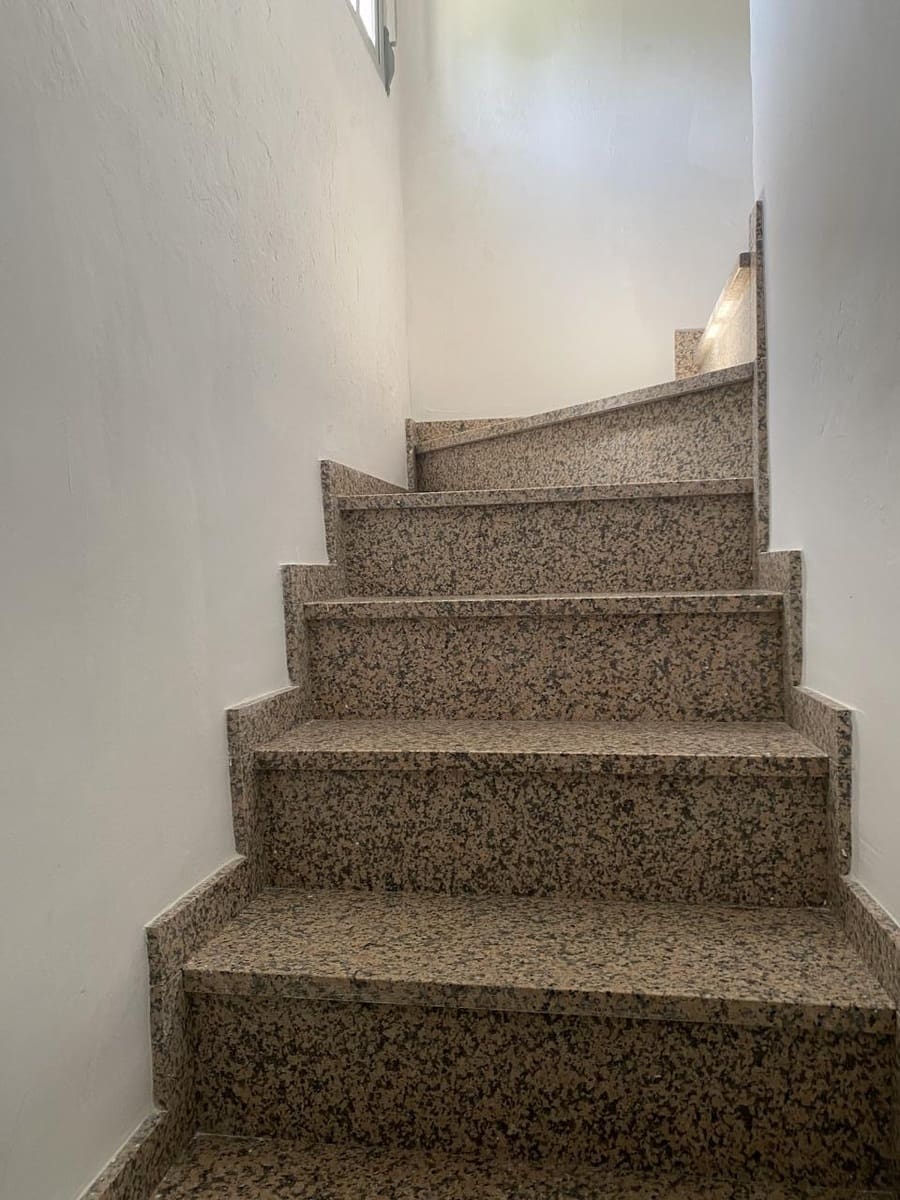 6 Zimmer Villa zu verkaufen in Alcala la Real mit Garage - 79.500 € (Ref: 6083802)