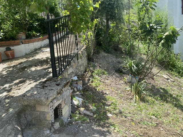 6 soverom Villa til salgs i Alcalá la Real med garasje - € 79 500 (Ref: 6083802)