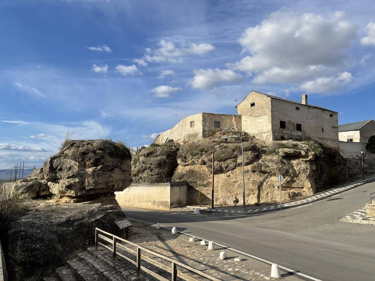Finca/Landehus til salg i Cacin - € 94.000 (Ref: 6727748)