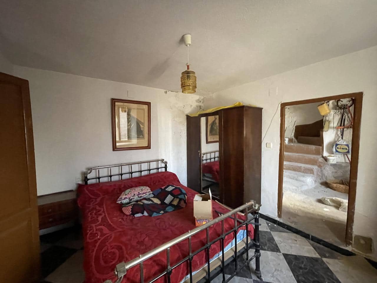 Chalet de 4 habitaciones en Moclín en venta con garaje - 78.000 € (Ref: 6963759)