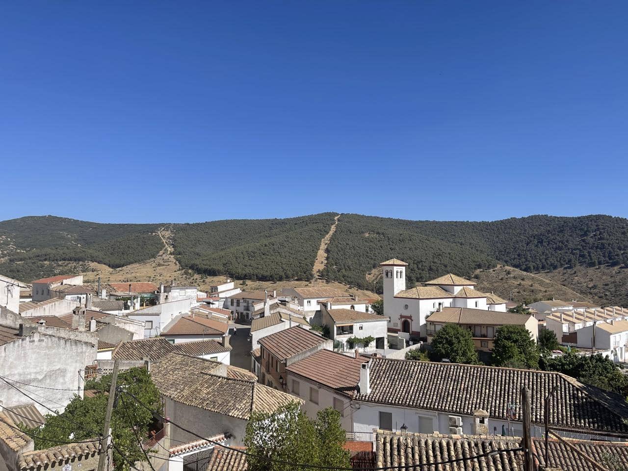 Chalet de 4 habitaciones en Moclín en venta con garaje - 78.000 € (Ref: 6963759)