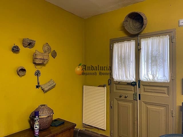 4 soveværelse Villa til salg i Montefrío med swimmingpool garage - € 300.000 (Ref: 7394013)