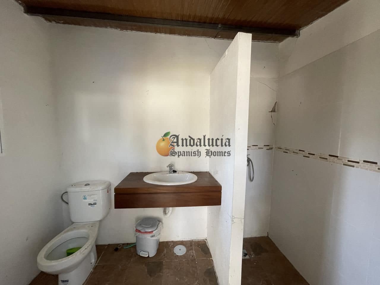 6 soveværelse Villa til salg i Illora med swimmingpool garage - € 250.000 (Ref: 7402079)