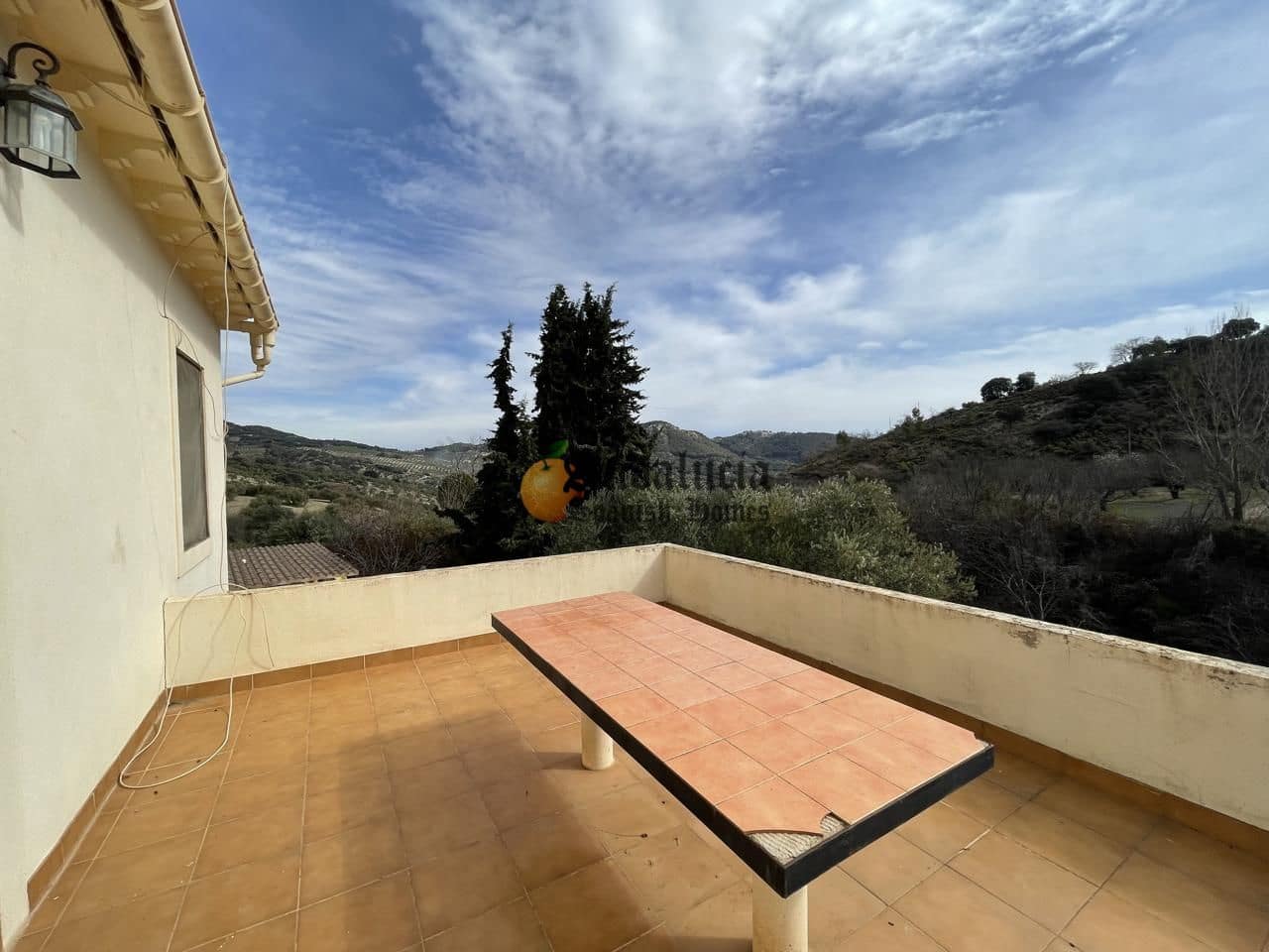 6 soveværelse Villa til salg i Illora med swimmingpool garage - € 250.000 (Ref: 7402079)