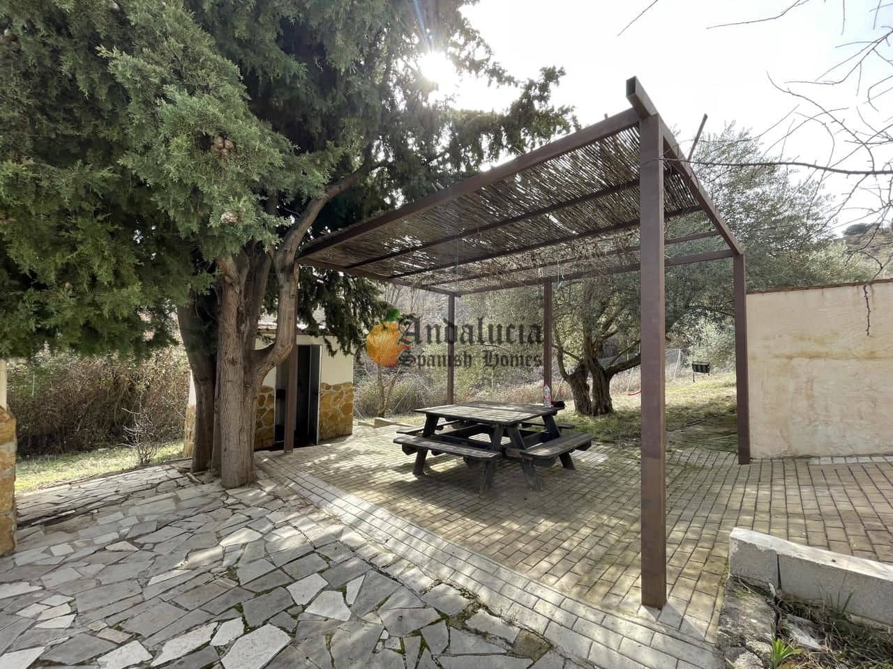 6 soveværelse Villa til salg i Illora med swimmingpool garage - € 250.000 (Ref: 7402079)