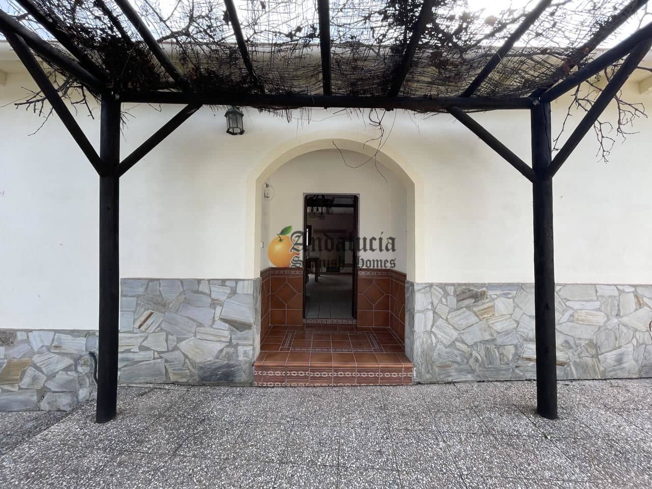 6 soveværelse Villa til salg i Illora med swimmingpool garage - € 250.000 (Ref: 7402079)