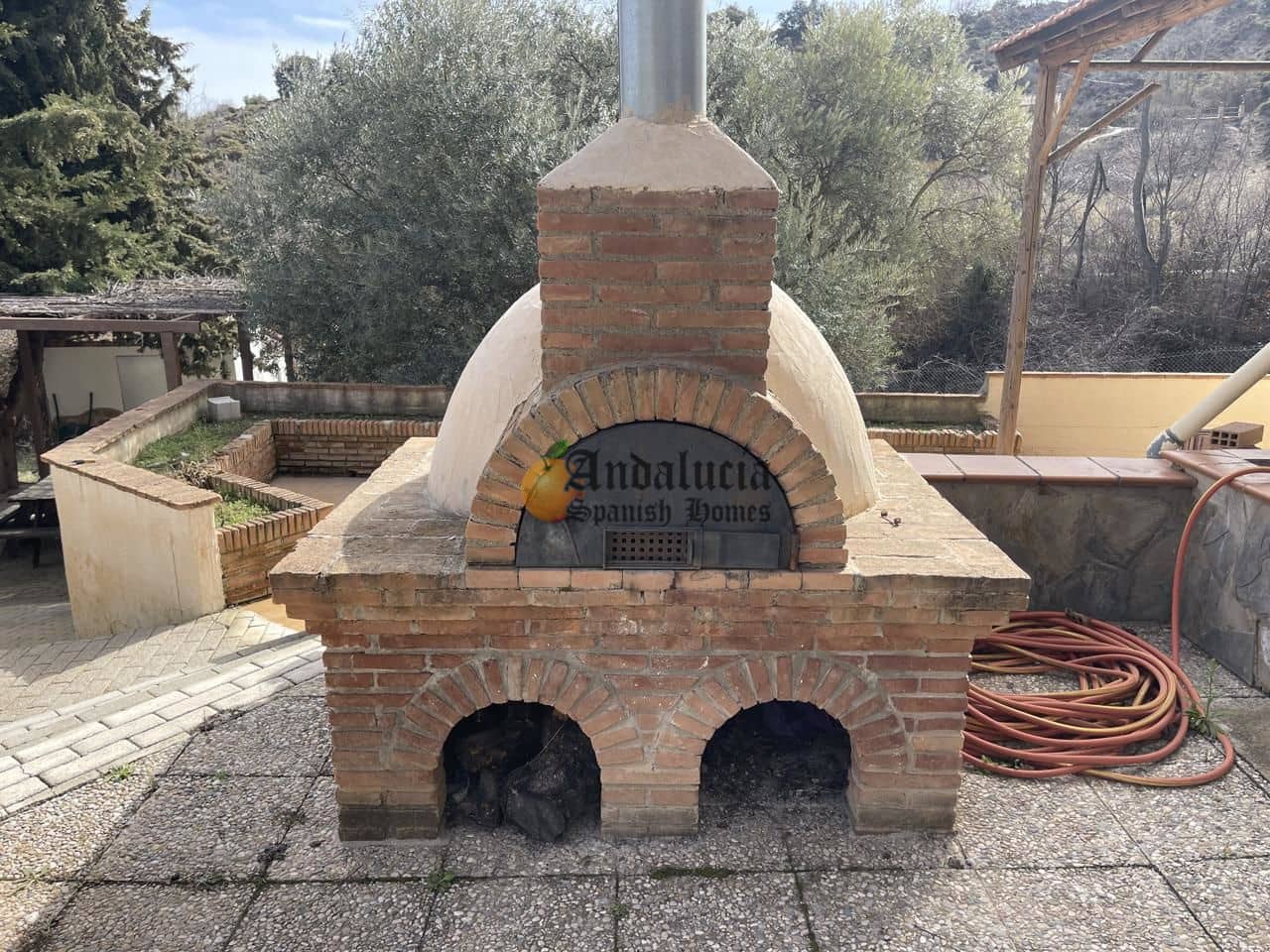 6 soveværelse Villa til salg i Illora med swimmingpool garage - € 250.000 (Ref: 7402079)