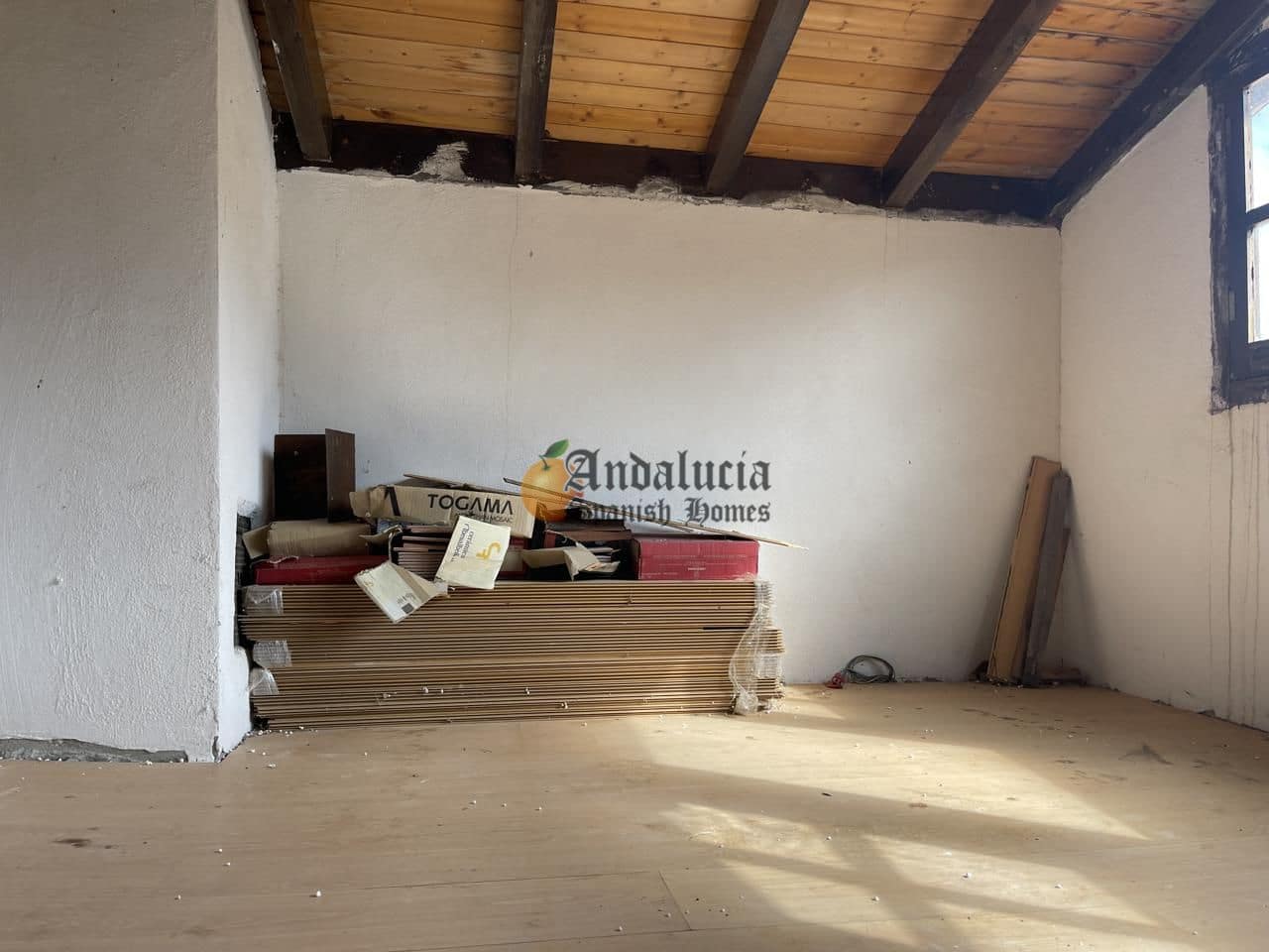 6 soveværelse Villa til salg i Illora med swimmingpool garage - € 250.000 (Ref: 7402079)