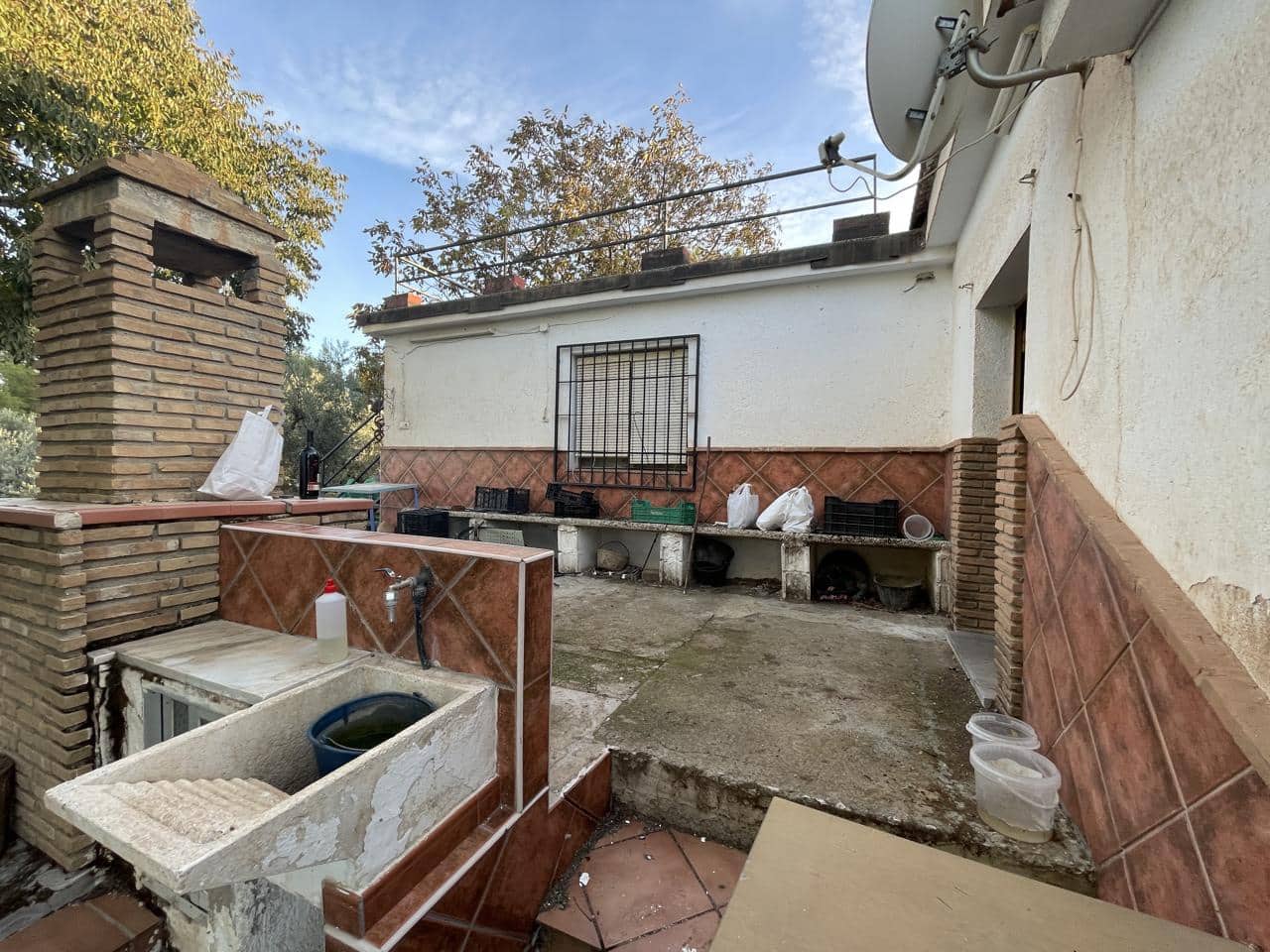 2 soveværelse Villa til salg i Moraleda de Zafayona med swimmingpool - € 85.000 (Ref: 7897327)