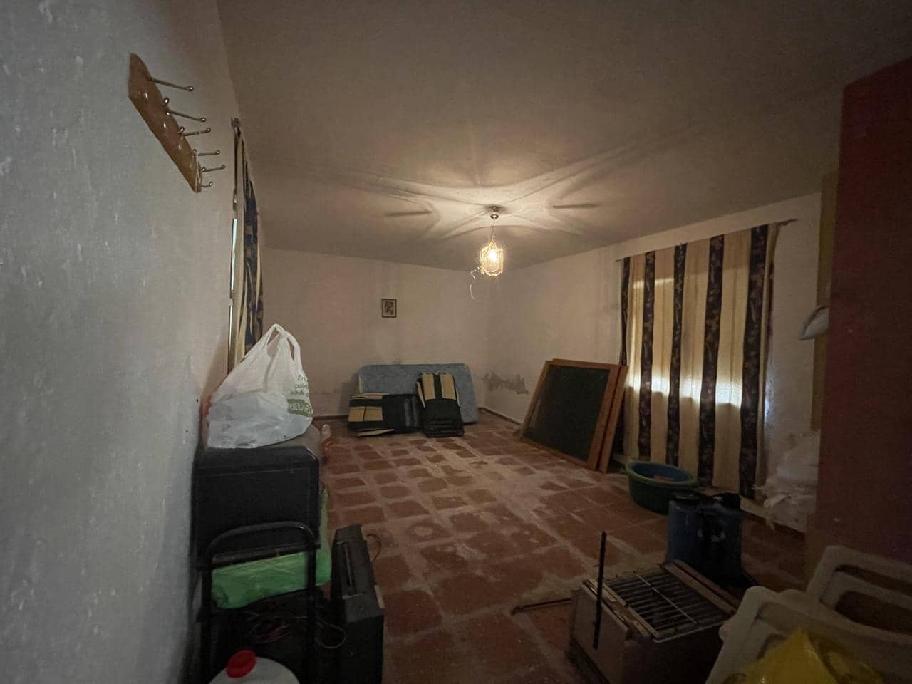 Chalet de 2 habitaciones en Moraleda de Zafayona en venta con piscina - 85.000 € (Ref: 7897327)
