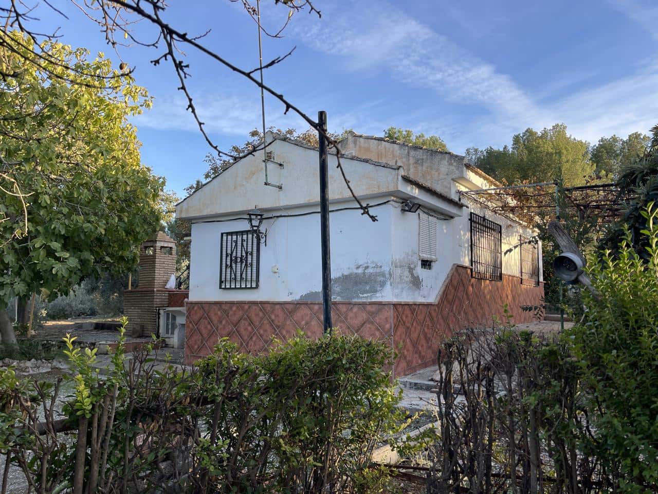 Chalet de 2 habitaciones en Moraleda de Zafayona en venta con piscina - 85.000 € (Ref: 7897327)