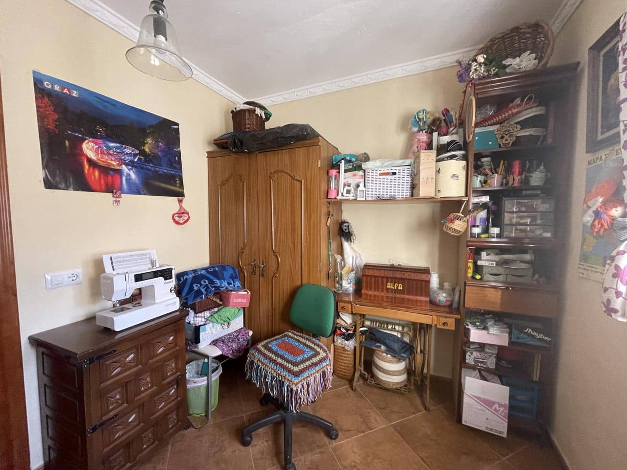 4 bedroom Villa for sale in Moraleda de Zafayona - € 105,000 (Ref: 8148880)