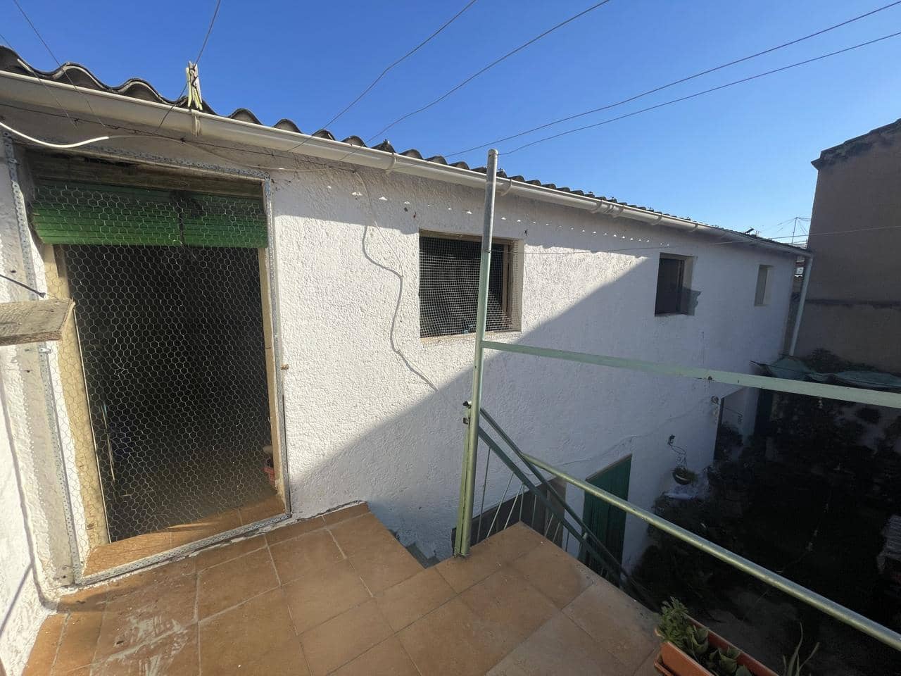 4 bedroom Villa for sale in Moraleda de Zafayona - € 105,000 (Ref: 8148880)