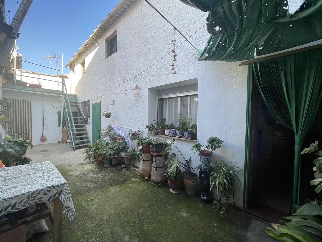 4 bedroom Villa for sale in Moraleda de Zafayona - € 105,000 (Ref: 8148880)