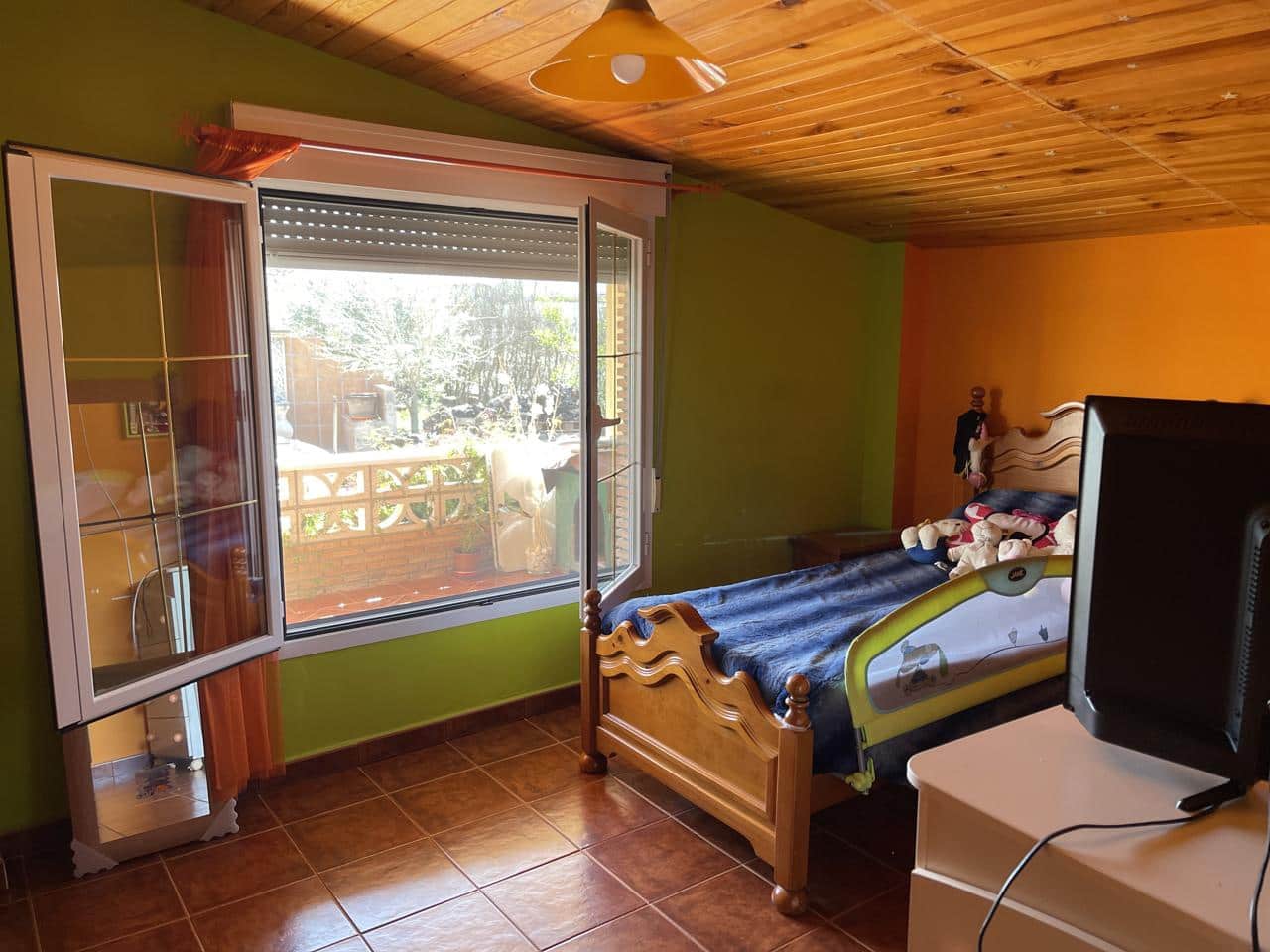 4 bedroom Villa for sale in Moraleda de Zafayona with pool garage - € 250,000 (Ref: 8166312)