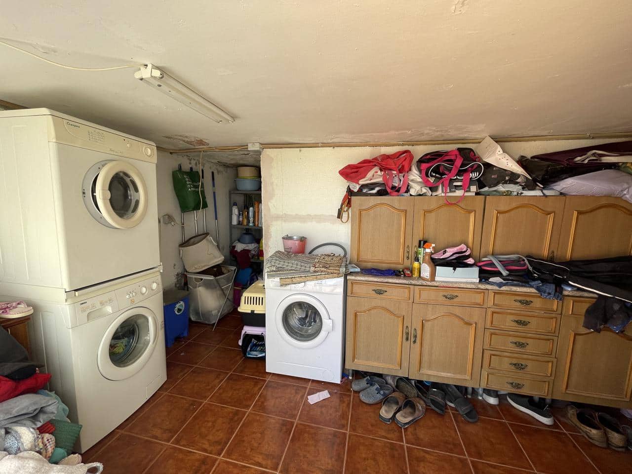 4 bedroom Villa for sale in Moraleda de Zafayona with pool garage - € 250,000 (Ref: 8166312)