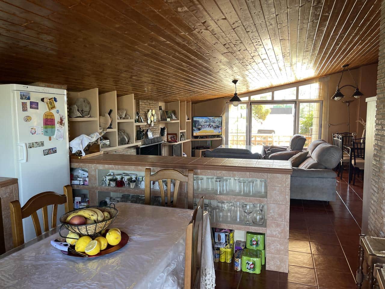 4 bedroom Villa for sale in Moraleda de Zafayona with pool garage - € 250,000 (Ref: 8166312)