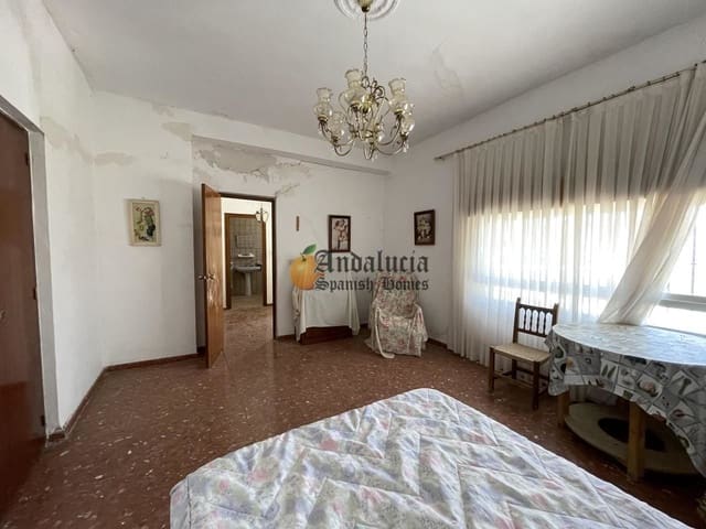 3 soveværelse Villa til salg i El Turro, Cacín med garage - € 45.000 (Ref: 8167323)