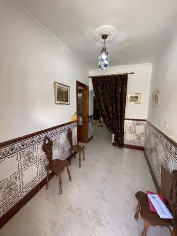 4 soveværelse Villa til salg i Tocon, Illora med garage - € 78.000 (Ref: 8167325)