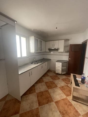 3 soveværelse Villa til salg i Moraleda de Zafayona med garage - € 65.000 (Ref: 8233863)