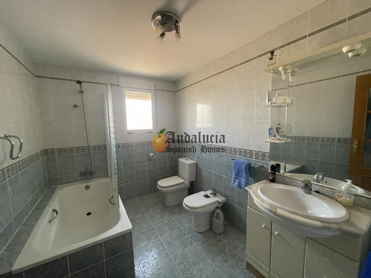 3 quarto Moradia para venda em Moraleda de Zafayona com piscina - 200 000 € (Ref: 8302238)
