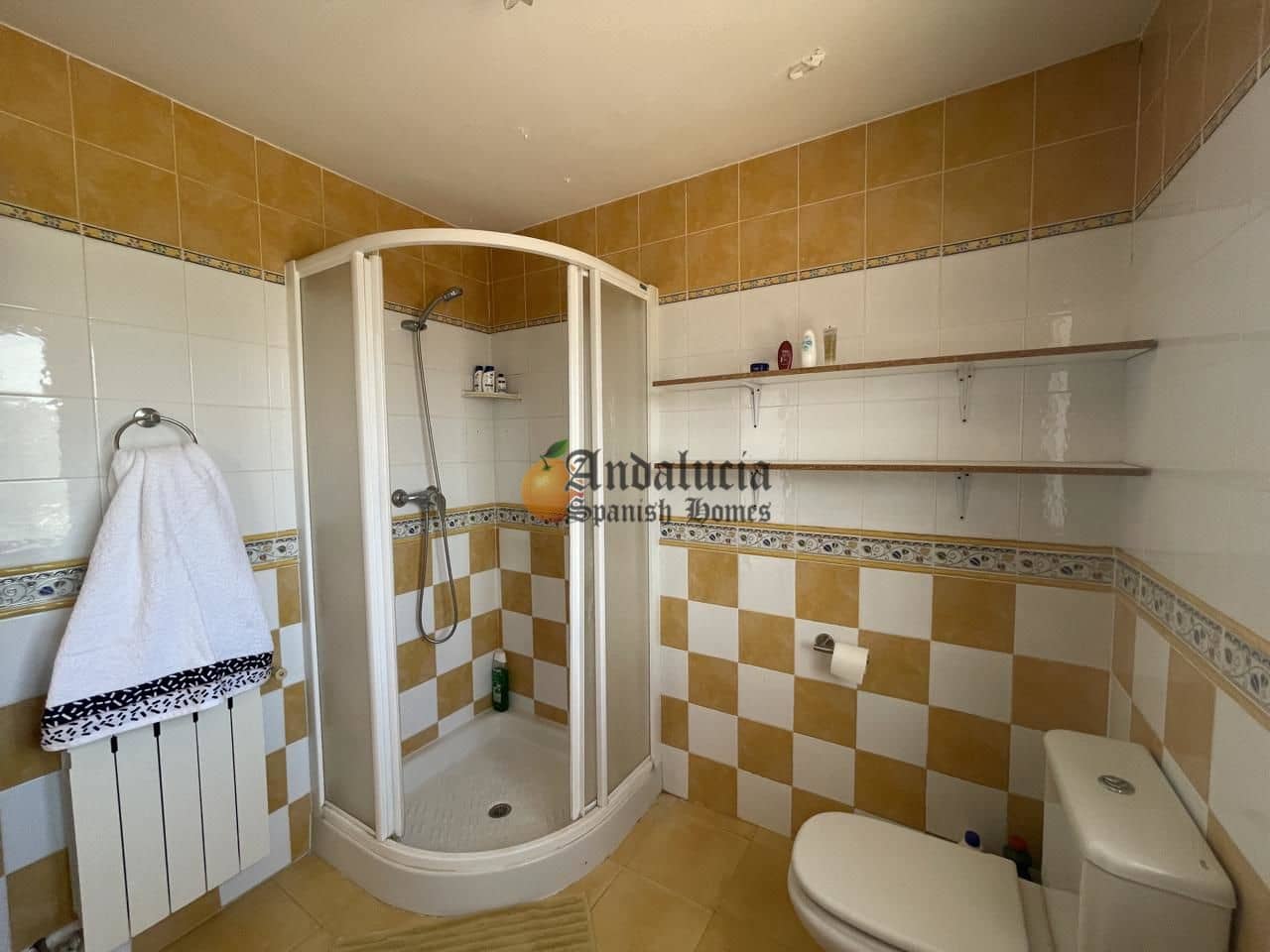 3 quarto Moradia para venda em Moraleda de Zafayona com piscina - 200 000 € (Ref: 8302238)