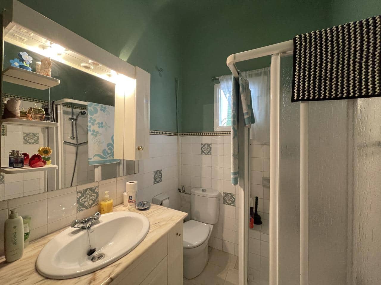 4 bedroom Villa for sale in Moraleda de Zafayona - € 62,000 (Ref: 8376380)