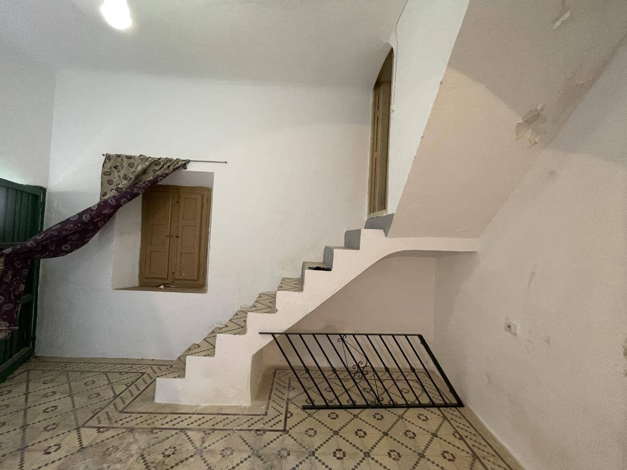 4 bedroom Villa for sale in Moraleda de Zafayona - € 62,000 (Ref: 8376380)