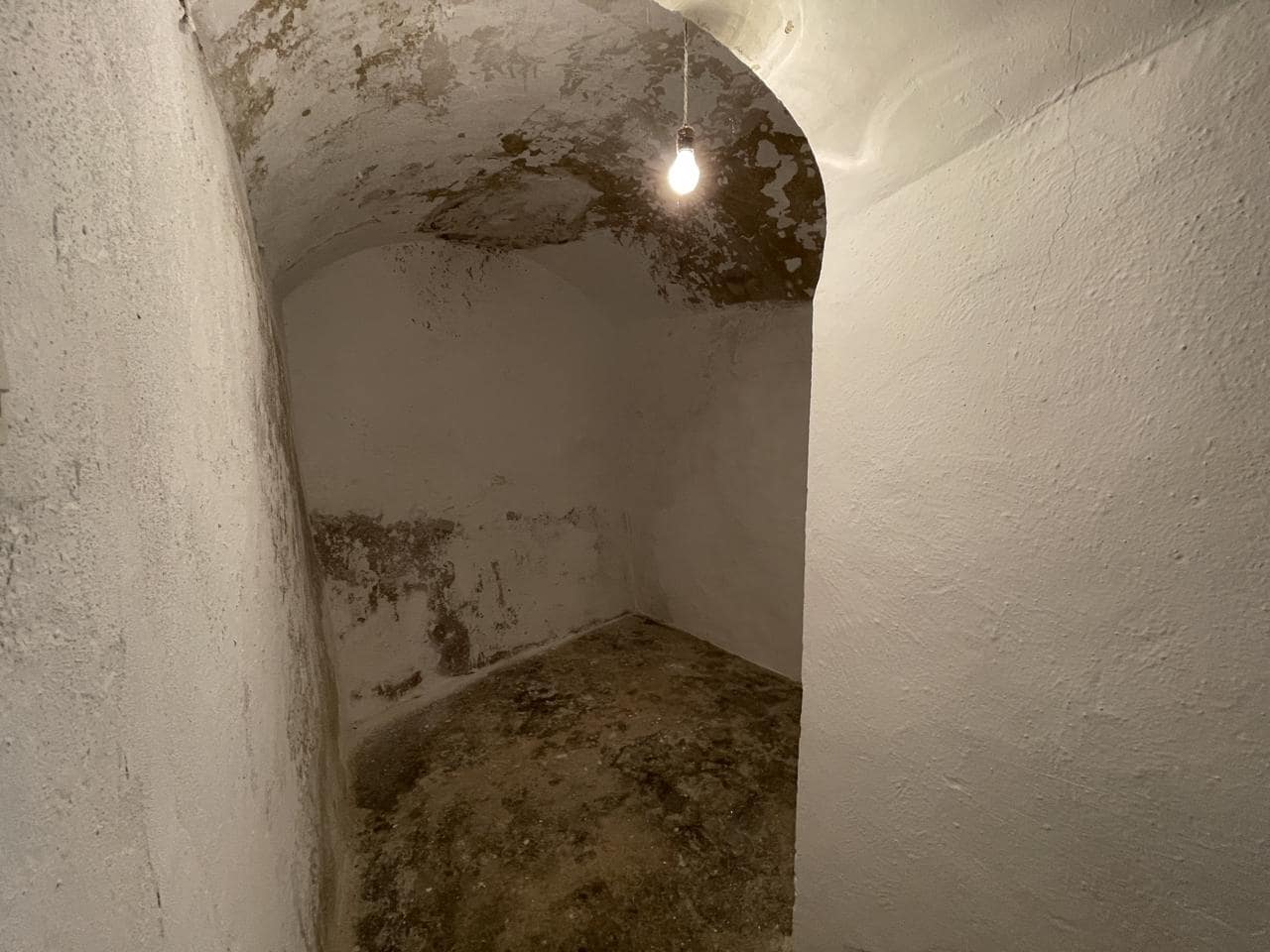 4 bedroom Villa for sale in Moraleda de Zafayona - € 62,000 (Ref: 8376380)